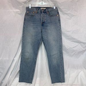 Levi’s wedgie 501 raw hem 27 jeans